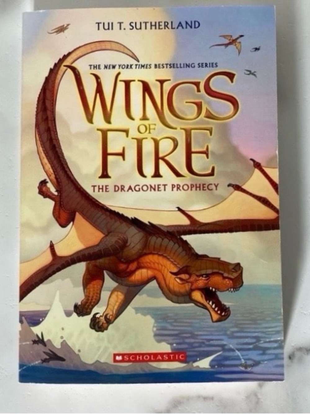 5/$25 Scholastic Wings of Fire: The Dragonet Prophecy Paperback